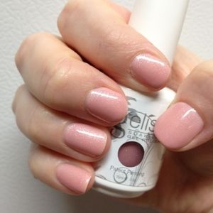 Gelish Light Elegant